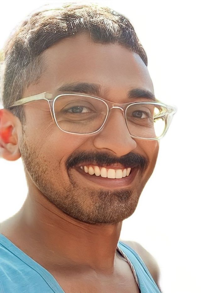 Vinay Swaminathan, smiling